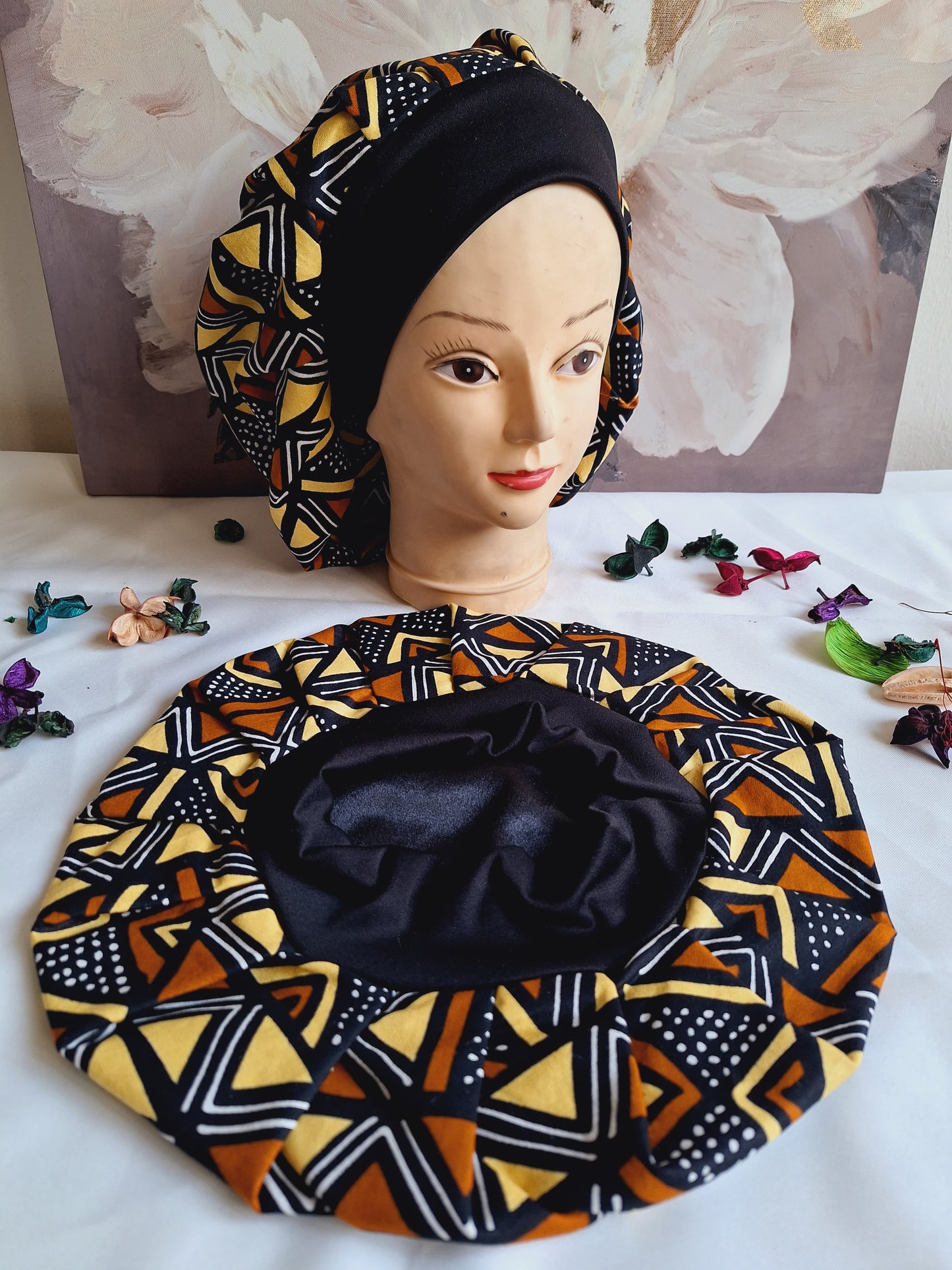 Bonnet en wax et satin