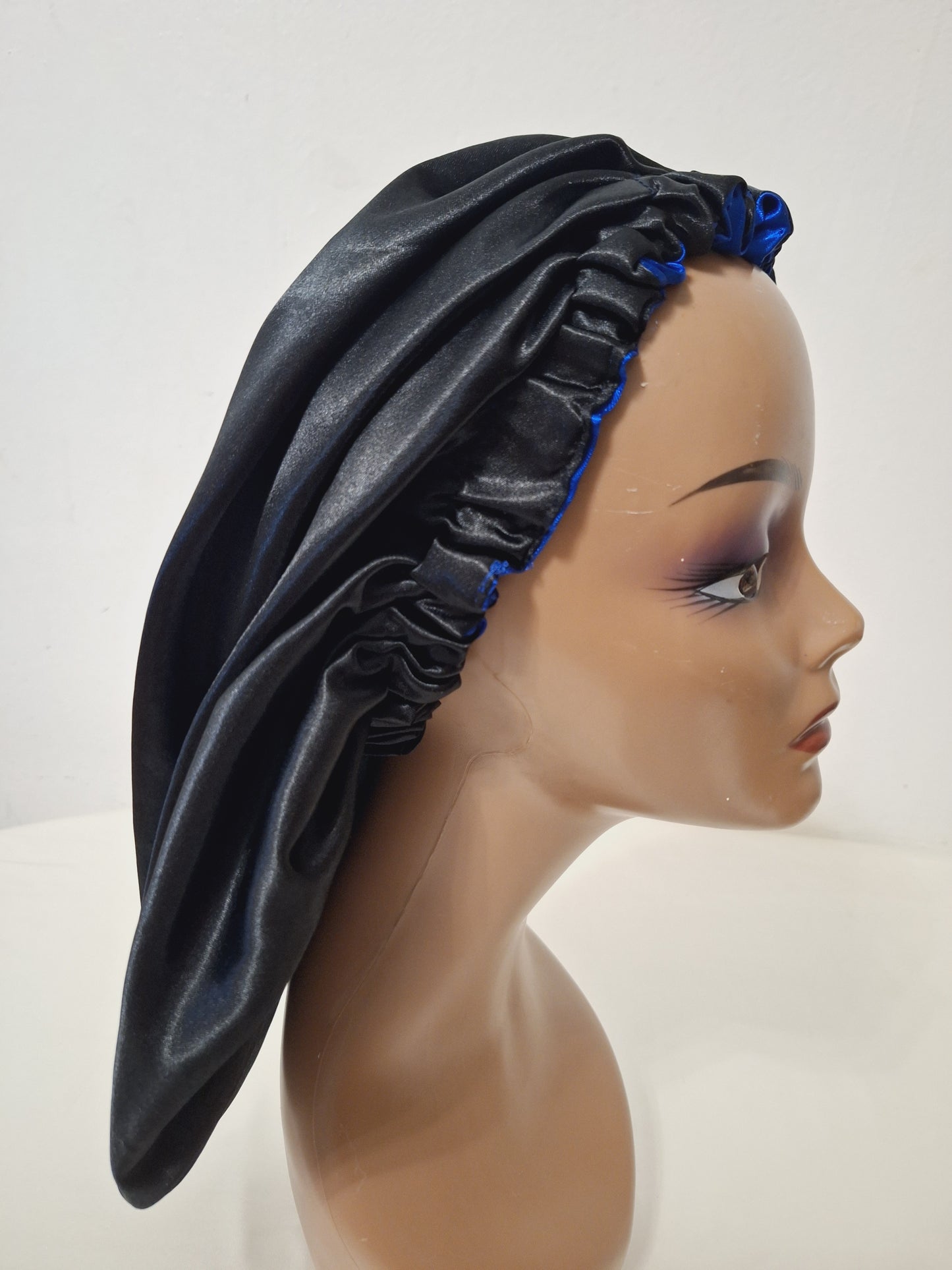 Bonnet en satin XL