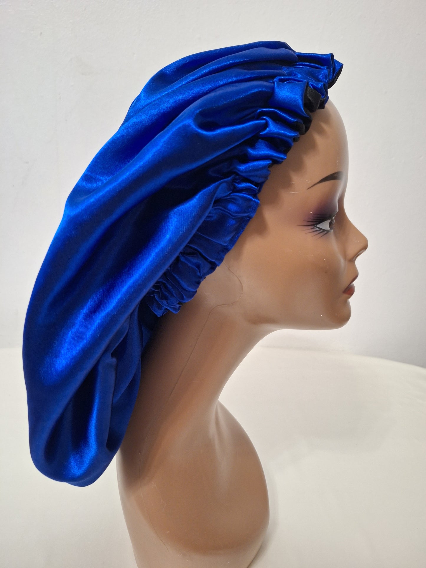 Bonnet en satin XL